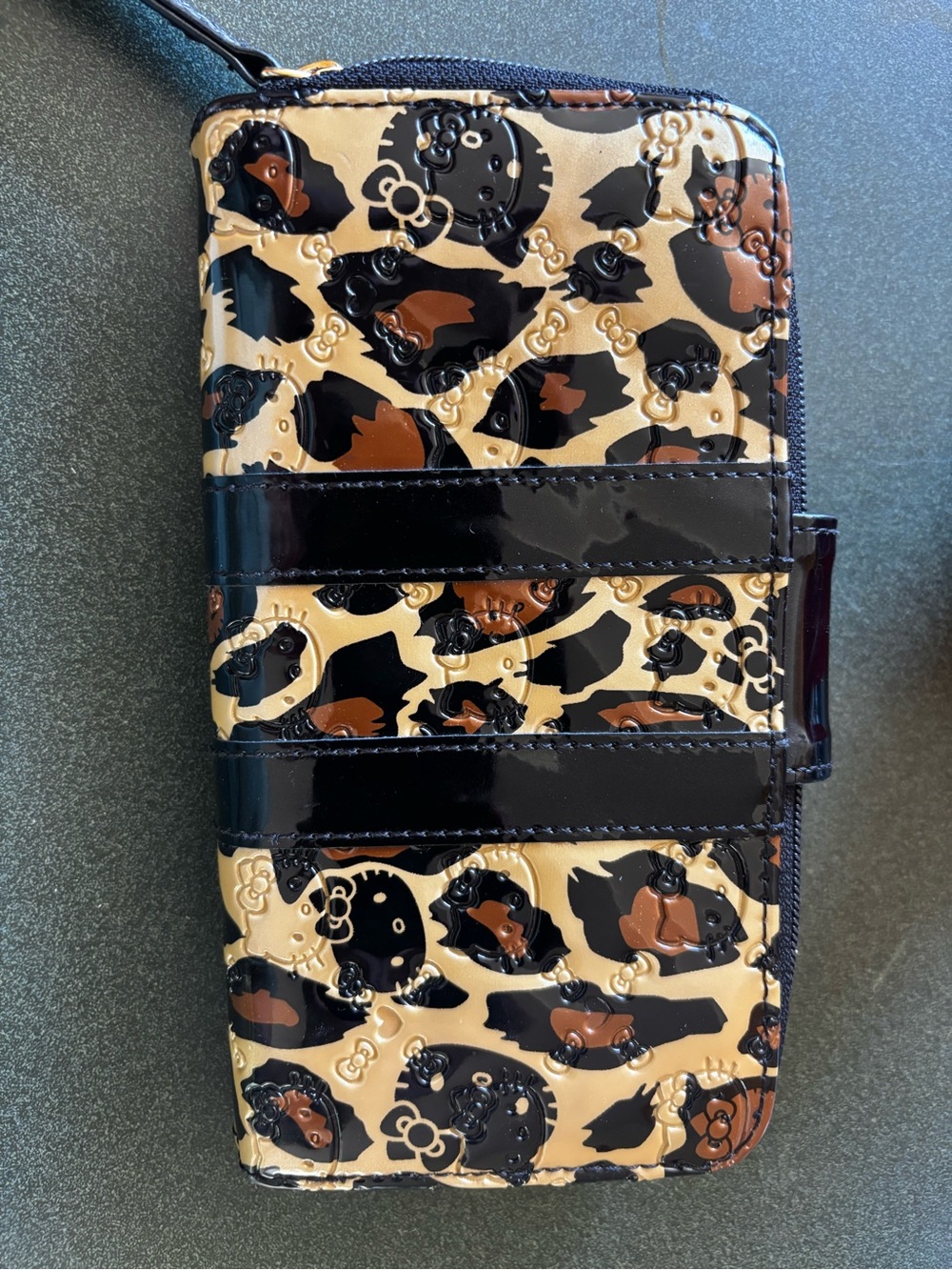 Hello Kitty Leopard Embossed Patent Wallet - Black, Brown, Cream - Picture 2 of 3